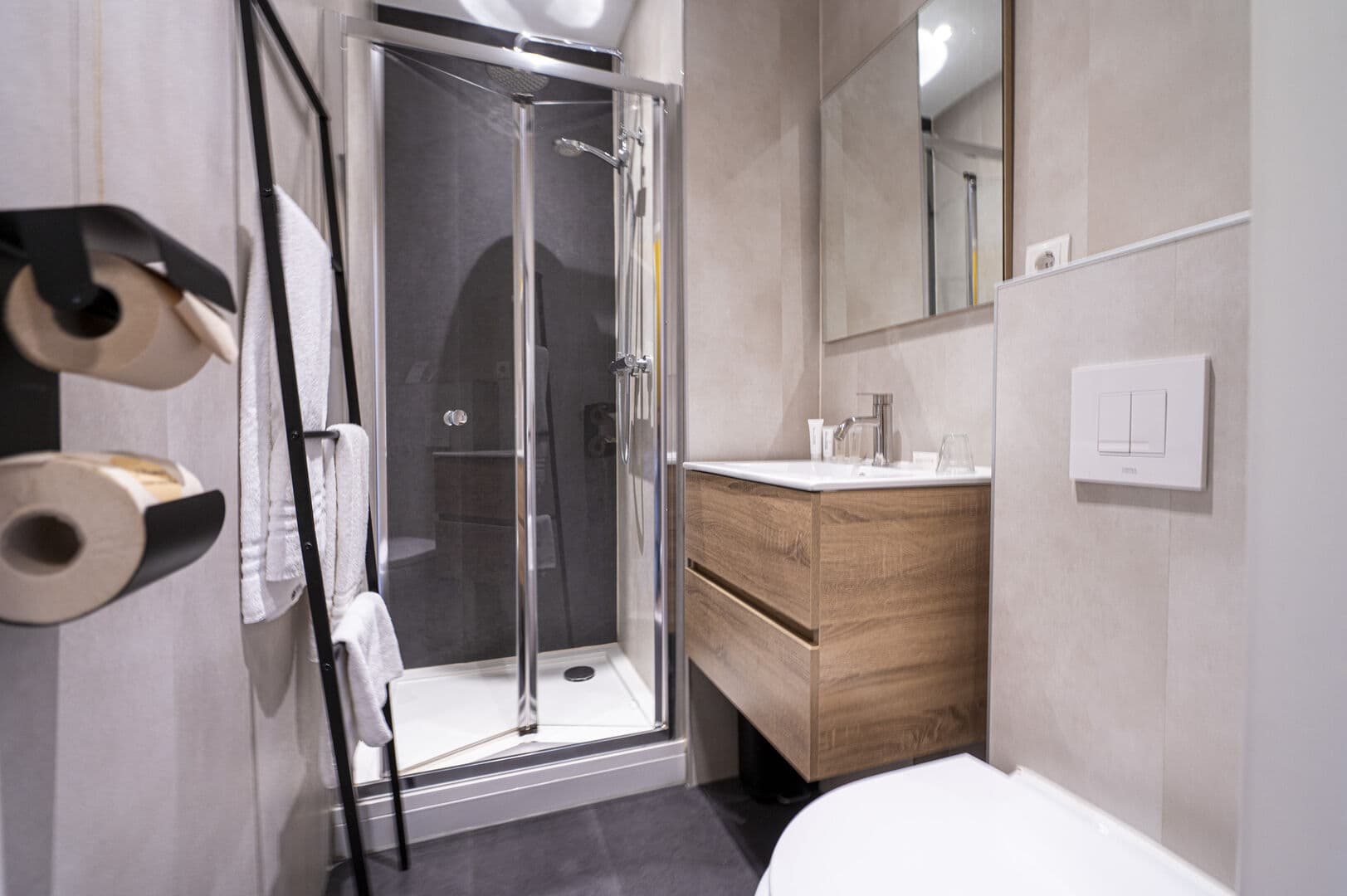 Comfort eenpersoonskamer – badkamer