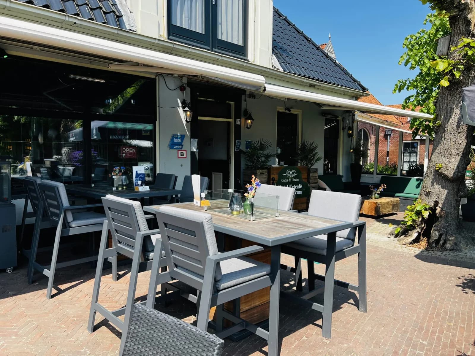 Ringen vol verhalen – een gevel die blijft spreken